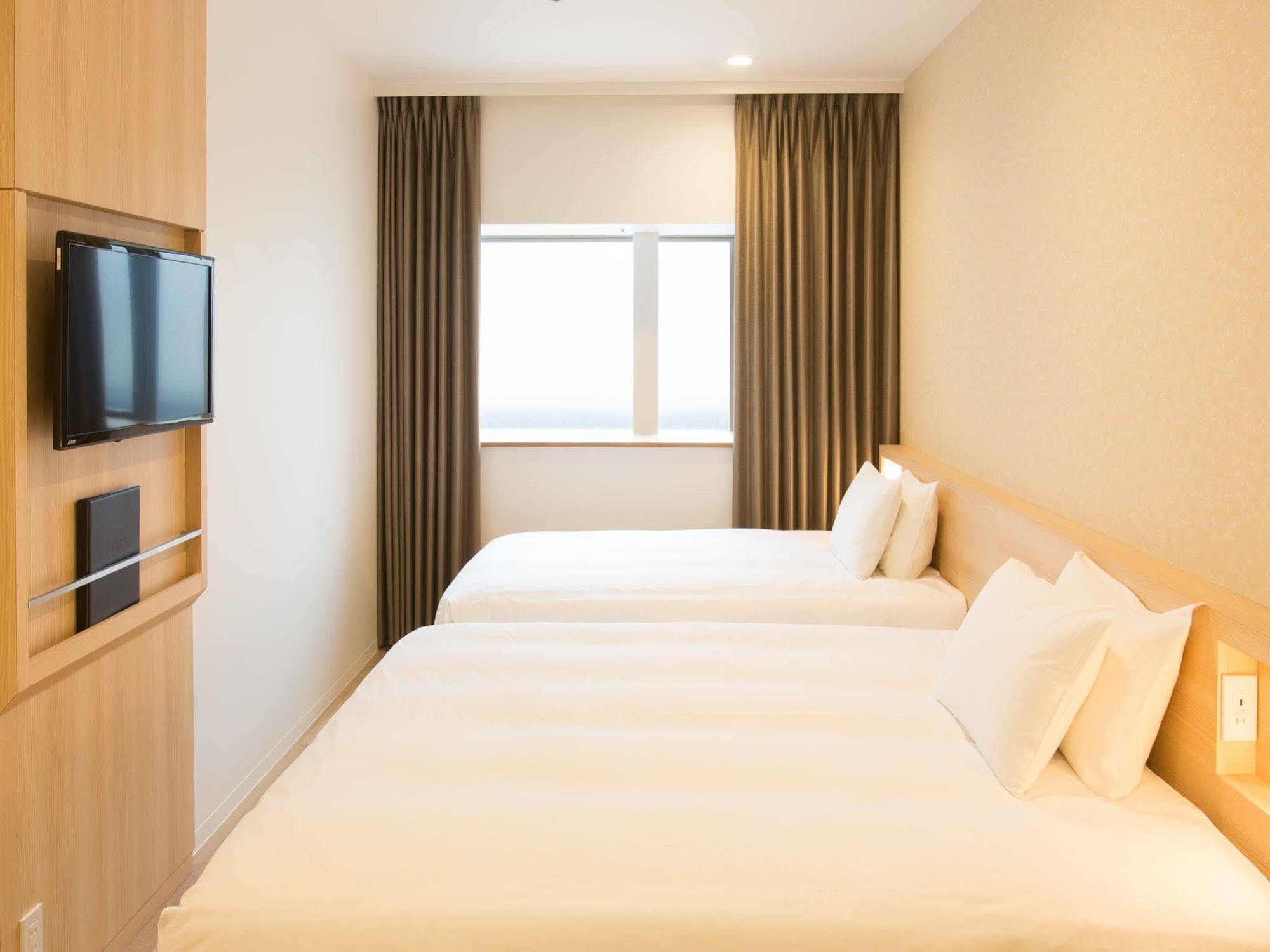 Tajiri Karaksa Spring Hotel Kansai Air Gate מראה חיצוני תמונה