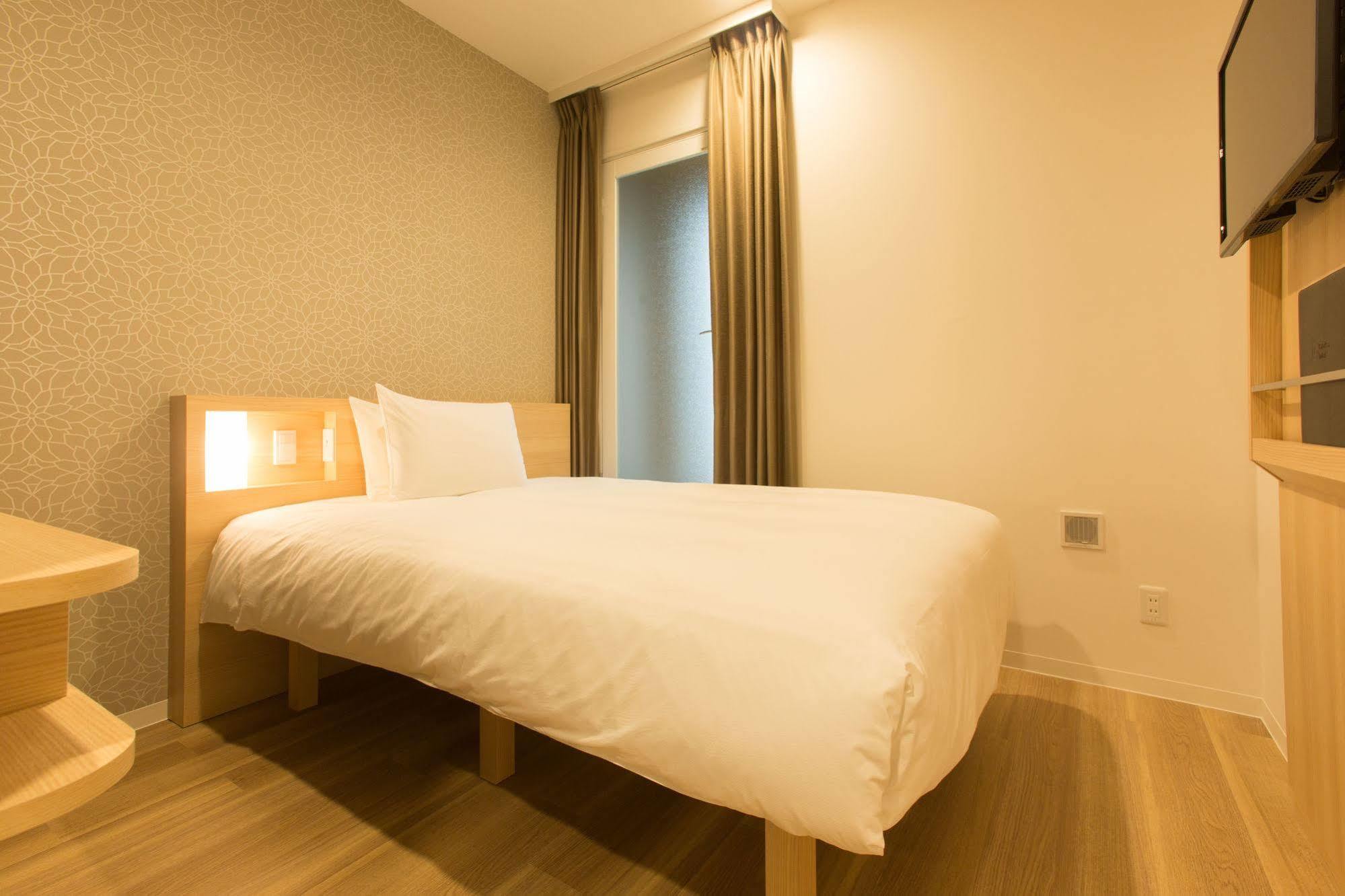 Tajiri Karaksa Spring Hotel Kansai Air Gate מראה חיצוני תמונה